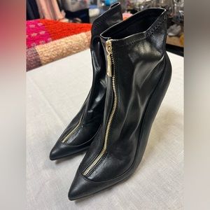 Bebe front zip ankle stiletto boot